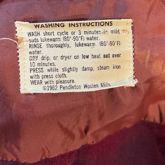 Vintage 1962 Pendleton 100% Virgin Wool Button Down - Picture 10 of 10